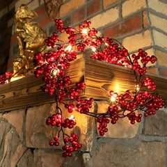 Christmas Red Berry Garland Decoration